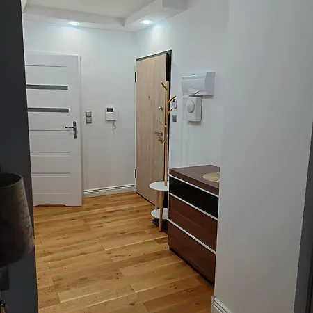 Komfortowy Dwu Pokojowy *
